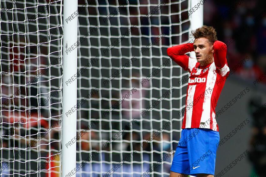 Marko Grujic of Porto in action during the UEFA Champions League, Group B,  football match played between Atletico de Madrid and FC Porto at Wanda  Metropolitano stadium on September 15, 2021, in