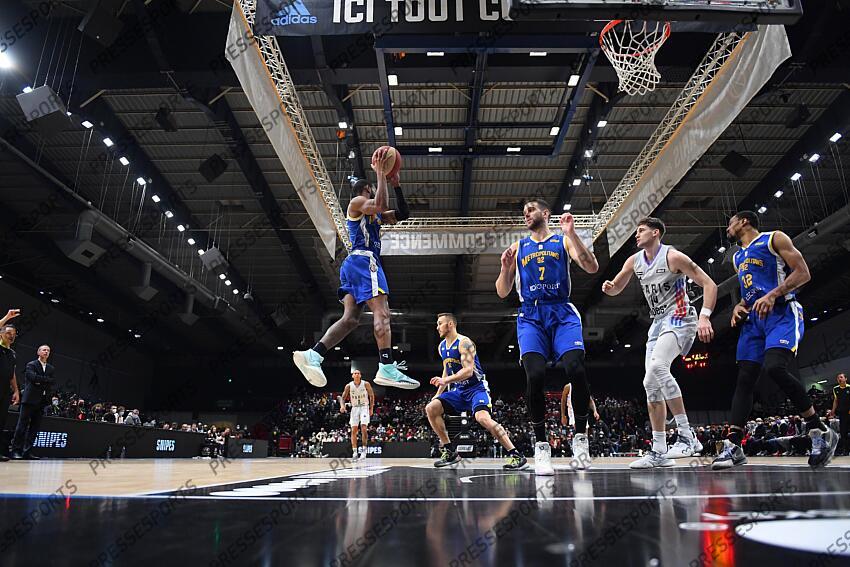 Levallois, France. 15th Oct, 2021. Steeve HO YOU FAT (15) of  Boulogne-Levallois during the French championship, Betclic Elite Basketball  match between Metropolitans 92 and BCM Gravelines-Dunkerque on October 15,  2021 at Palais