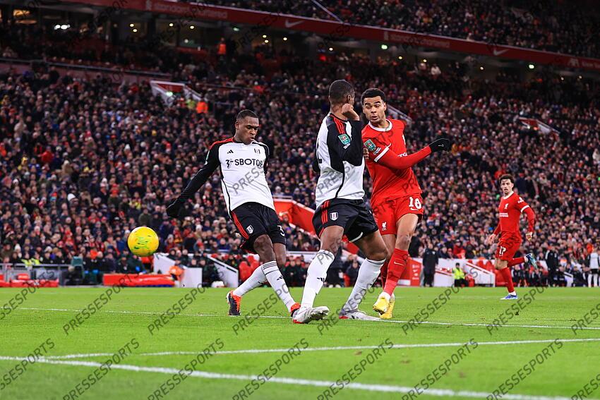 Presse sports : Report 'FOOT LEAGUE CUP COUPE DE LA LIGUE 2024 LIVERPOOL- FULHAM (2-1)